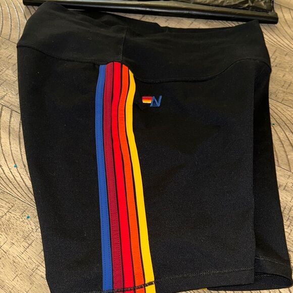 Aviator 🧑‍✈️ Nation Made in USA 🇺🇸 5 Stripe Performance 🏃 🧘 Shorts 🩳 NWT - Picture 14 of 17